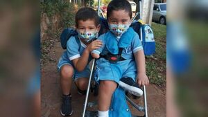 Edu, el niño valé que se ganó el corazón de todos en su primer día de clases