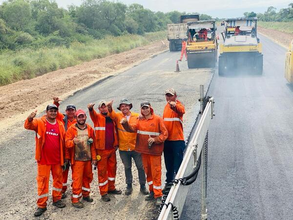 La construcción del Corredor Vial Bioceánico generó cerca de 2.700 puestos laborales - .::Agencia IP::.