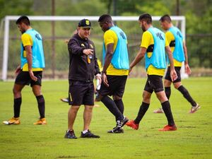 Guaraní viaja a Belo Horizonte para debutar en la Libertadores - Guaraní - ABC Color
