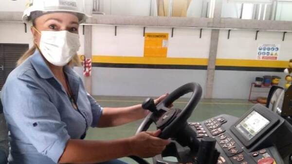 Inició la “Semana de la mujer paraguaya” con varias actividades