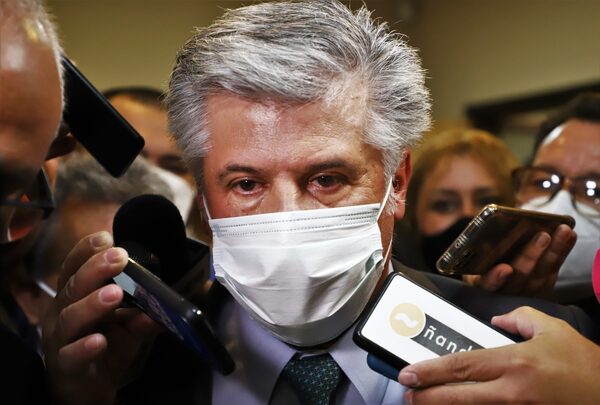 Destituyen a Giuzzio tras denuncia de contacto con un narco - El Independiente