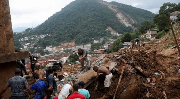 Muertos por lluvias torrenciales en Petrópolis suben a 182