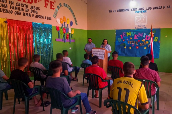 Más de 170 adolescentes en conflicto con la ley iniciaron las clases - .::Agencia IP::.
