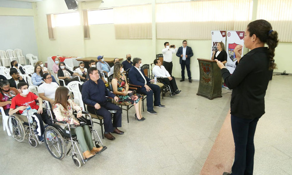 Llevan a cabo Charla Motivacional para personas con discapacidad - OviedoPress