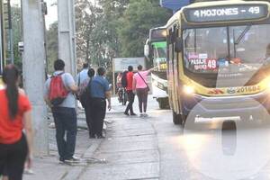 Crónica / Más de 15 empresas de transporte fueron a la quiebra por culpa de la pandemia