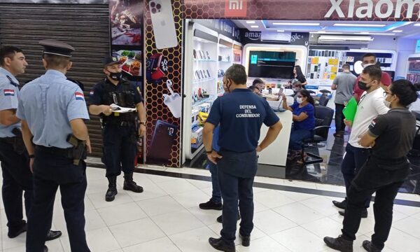 Brasileña denuncia a local comercial esteño por estafa
