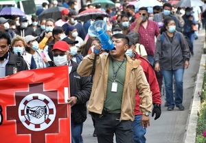 La reelección del principal líder sindical provoca críticas en Bolivia - MarketData