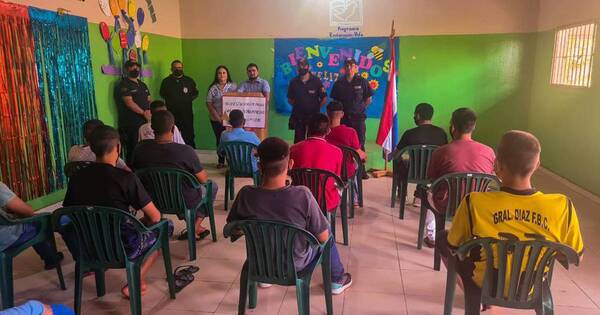 La Nación / Centros reclusorios iniciaron las clases