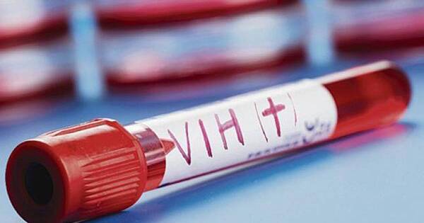 La Nación / Infectados con VIH son menores de 40