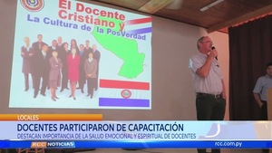 DOCENTES PARTICIPARON DE CAPACITACIÓN