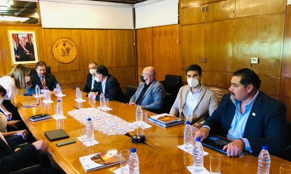 Gremios de Alto Paraná insisten en concretarproyecto de Duty Free para Presidente Franco – Diario TNPRESS