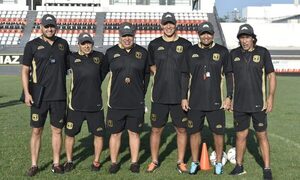 ROBERT PEREIRA ASUMIÓ EN  TACUARY TRAS SALIDA DE LANATA