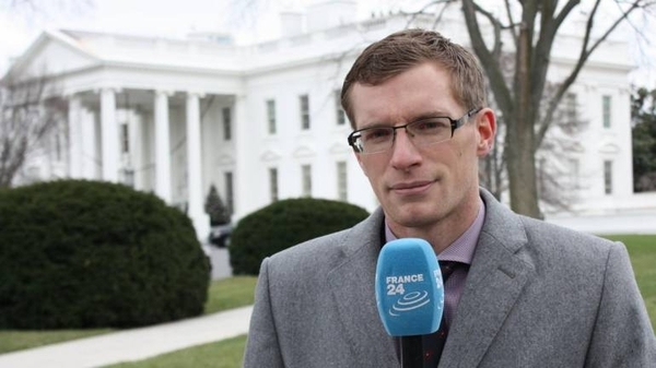 Diario HOY | Periodista que cubre invasión de Rusia causó furor en redes por hablar seis idiomas