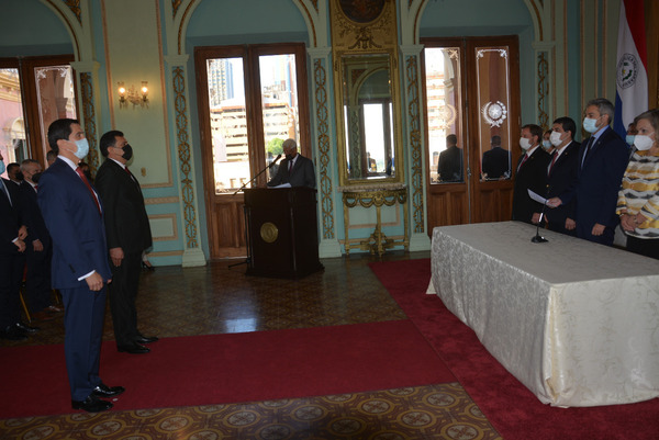 Juran nuevos ministros del Interior y de Justicia - Judiciales.net