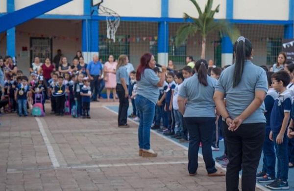 Padres de colegio Salesiano piden destitución de sacerdote