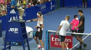 Alexander Zverev, descalificado por golpear la silla del juez - Tenis - ABC Color