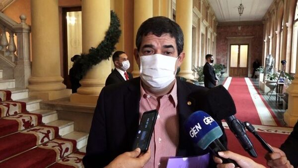 Velázquez aclara que se mantiene postura de enjuiciar a Sandra Quiñónez - El Trueno