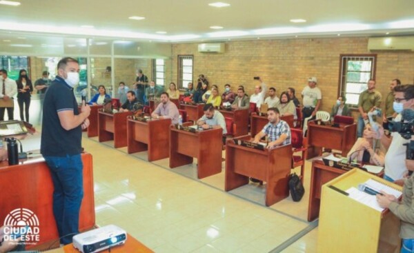 Presentan proyecto para compra de planta asfáltica ante la Junta