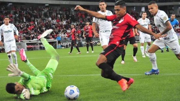 Diario HOY | Palmeiras y Paranaense comienzan la disputa por un título inédito