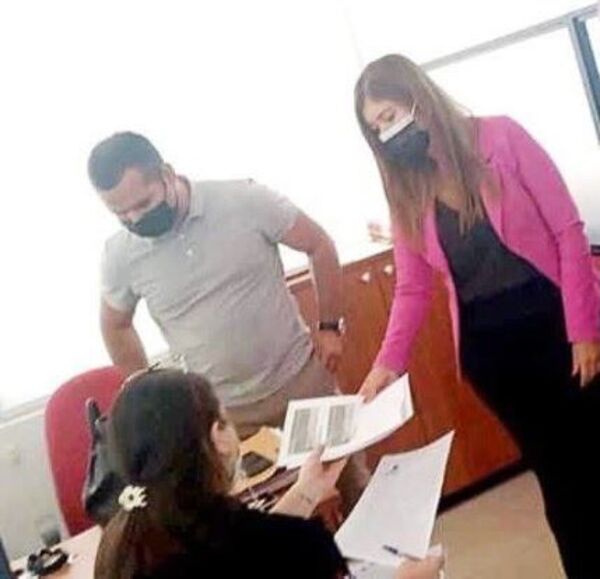 Investigan a funcionario bancario por vaciar cuenta de clientes - ABC en el Este - ABC Color