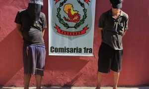 Aprehenden a dos ladrones tras asaltar en colectivo