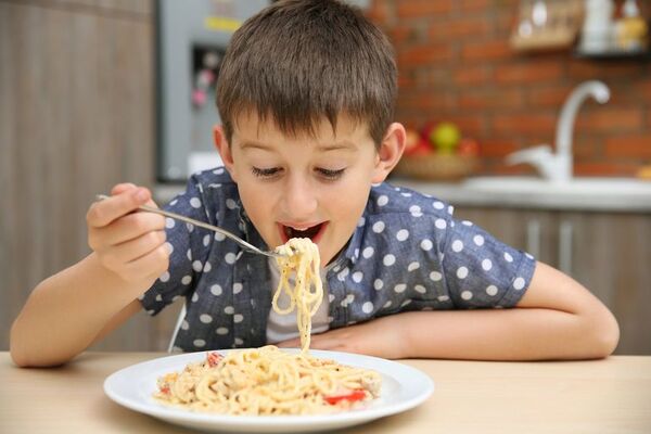 ¿Qué deben cenar los niños en edad escolar? - Gastronomía - ABC Color