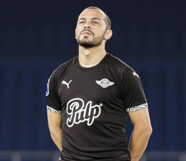 Crónica / “Chelo” Díaz: “Ojalá me vean pronto otra vez con la pelota en los pies”