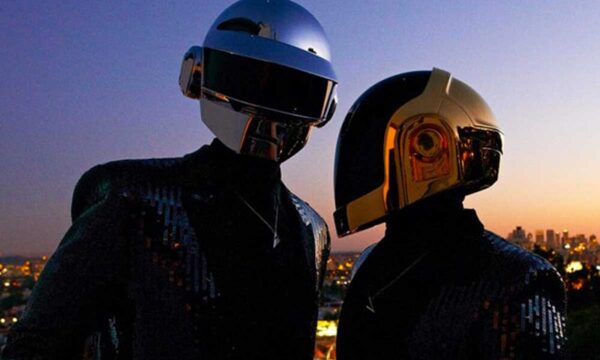 Daft Punk anuncia la reedición de Homework y comparte un concierto de 1997