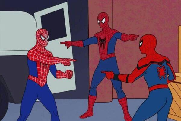 Crónica / ¡Los tres Spiderman de carne y hueso recrearon un conocido meme!
