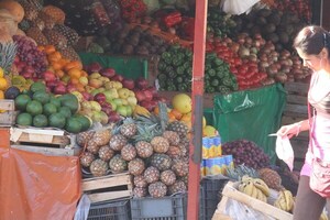 Precios de frutas y verduras se disparan en el Mercado de Abasto, reportan los vendedores