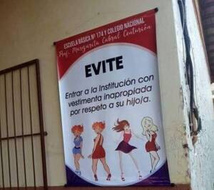 Crónica / Sugieren a mamás no ir a la escuela con la nalga afuera