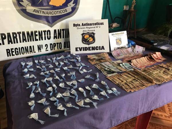 Crónica / Incautan 70 dosis de supuesta cocaína en Minga Guazú