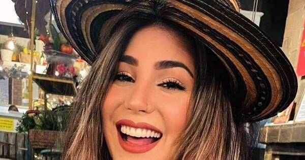 La Nación / ¡Otra vez! Jessica Servín transmitió en vivo parte del velorio del pastor Emilio Abreu
