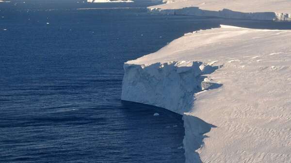 El hielo de la Antártida está en su mínimo histórico