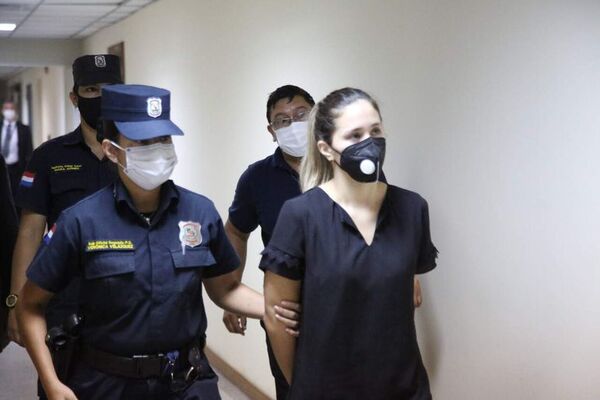 Odontóloga procesada por muerte de niña consigue el arresto domiciliario - Nacionales - ABC Color
