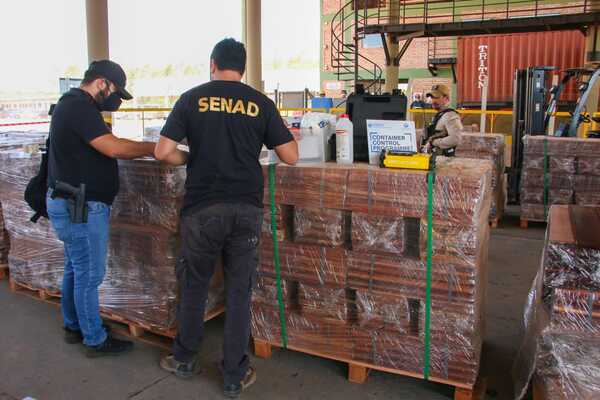 Incautan nueva carga de cocaína en un puerto de Villeta - ADN Digital