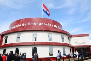 Joven fue herida en el cuello durante un asalto callejero - ABC en el Este - ABC Color