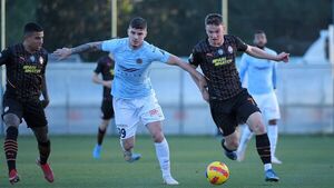 Ucrania suspende su Liga de fútbol