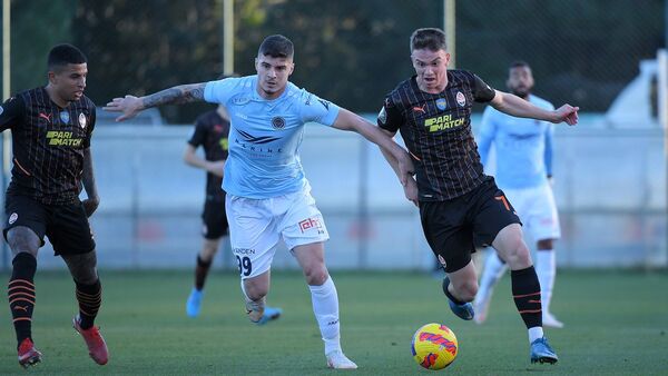 Ucrania suspende su Liga de fútbol