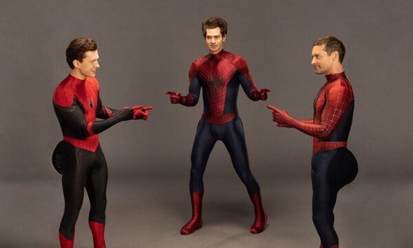 Tom Holland dijo que uno de los tres Spiderman usó “un trasero falso”