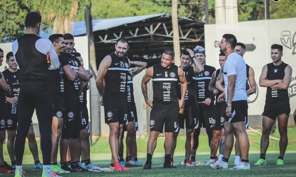 Olimpia y Atlético Nacional se verán las caras 31 años después