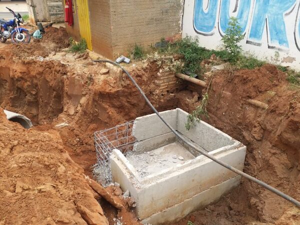 Avda. De la Victoria: Vecino enojado dice que debe hacer sus necesidades en bolsas de plástico » San Lorenzo PY