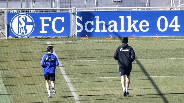 Schalke retiró un patrocinio ruso por el ataque bélico a Ucrania - Fútbol Internacional - ABC Color