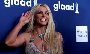 Britney Spears amenaza con demandar a su ex manager y acusó que intentaban matarla