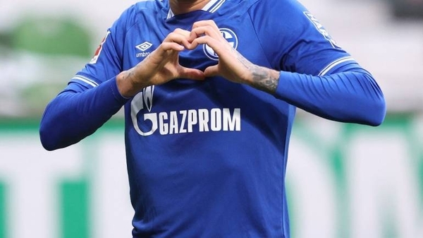 Diario HOY | El Schalke 04 retira de su camiseta la publicidad del consorcio ruso Gazprom