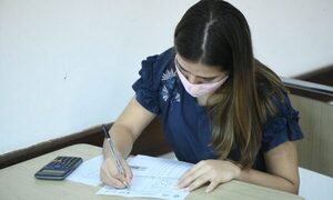 Mañana se publica lista de postulantes a las Becas ITAIPU habilitados para el examen