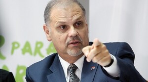 Mario Abdo destituye al ministro Roa tras admitir compra de embarcación a narco detenido | OnLivePy