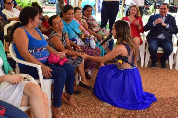 Gobernación de Concepción rinde homenaje a las mujeres Paraguayas en su día