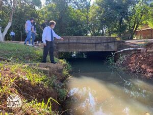 Intervienen parque MERCOSUR por ocasionar mortandad de peces en arroyo - La Clave