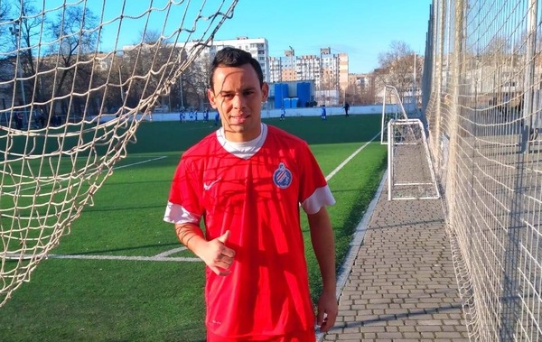 Paraguayo varado en Ucrania: “Llegué hace 22 días con la ilusión de todo jugador”